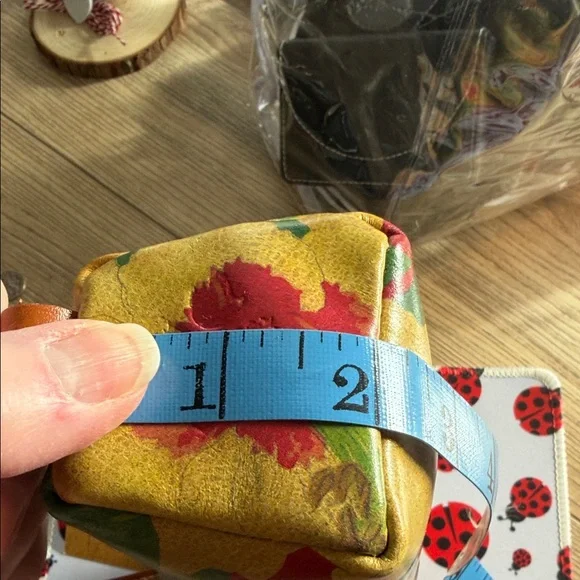 Patricia Nash Gold Floral Wristlet - Picture 6 of 7